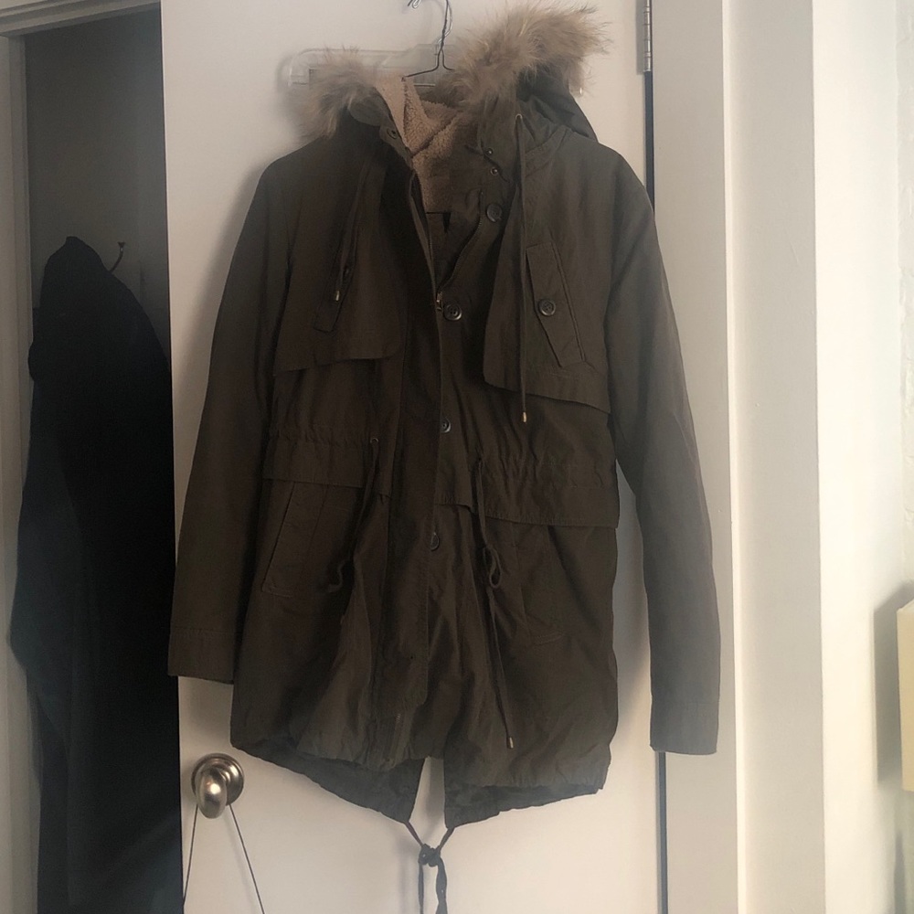 Qua Women’s Winter Coat (military green) Small
